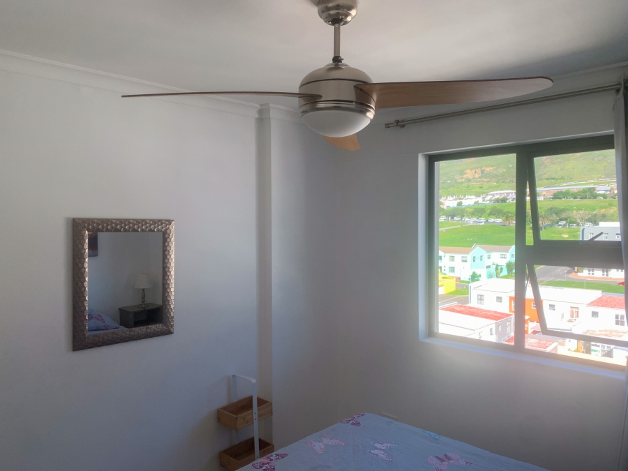 2 Bedroom Property for Sale in Zonnebloem Western Cape